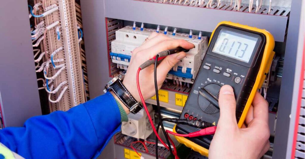  Navigating the Landscape of the Electrician Industry